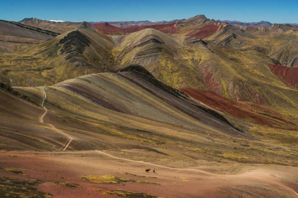 palcoyo rainbow mountain