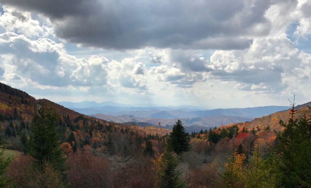 hiking Appalachian Trail - Free things to do in Shenandoah Valley